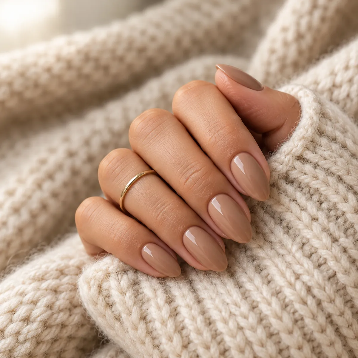 A glossy, photo-ready almond manicure