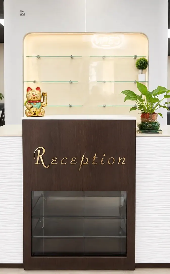 The G Salon & Spa reception in Port St. Lucie